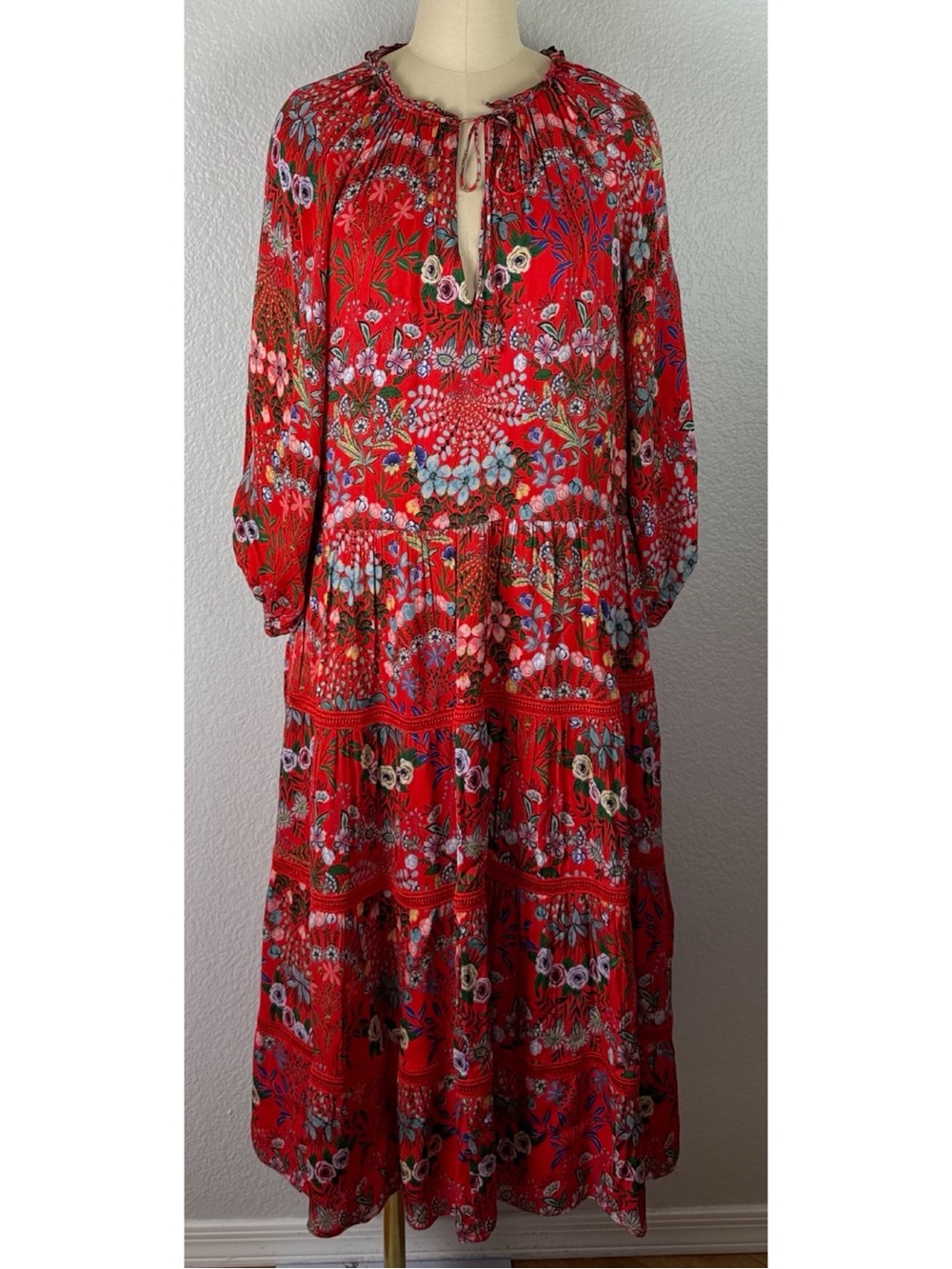 Alice + Olivia Layla Tiered Ruffle Midi Dress Red Floral Boho Coastal Large - Picture 10 of 16